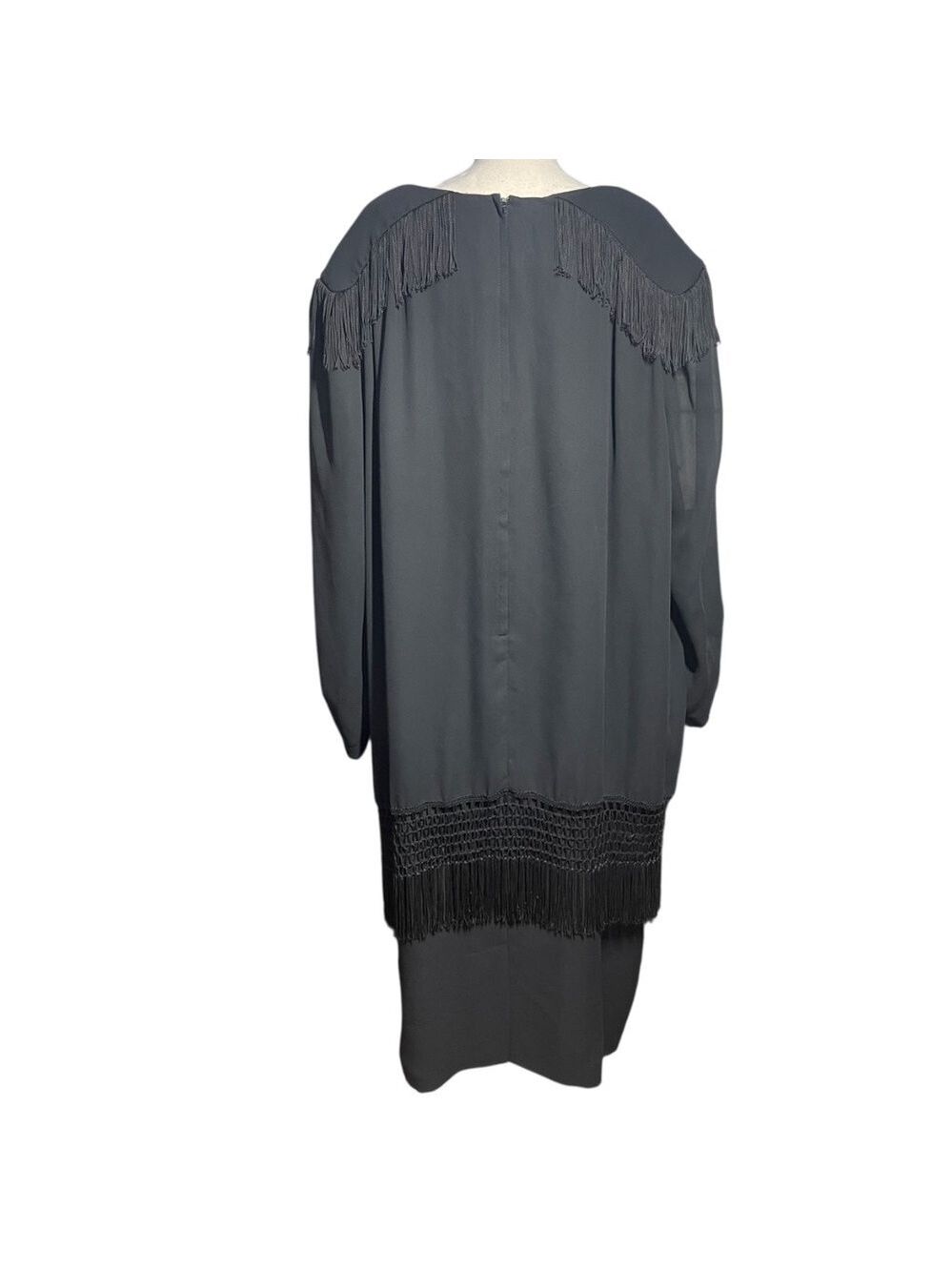 Mandaly Vintage Fringe Dress - Picture 5 of 5